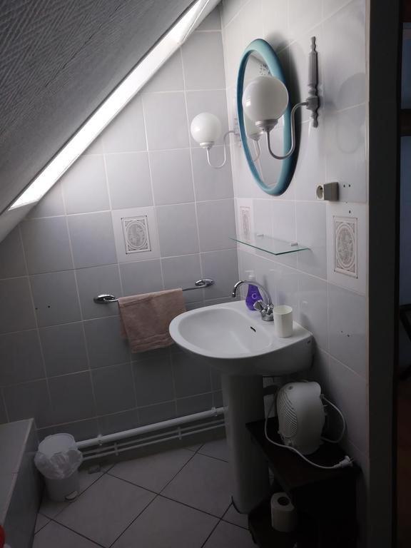 Gite Les Hautes Mougonnieres Neuil Extérieur photo