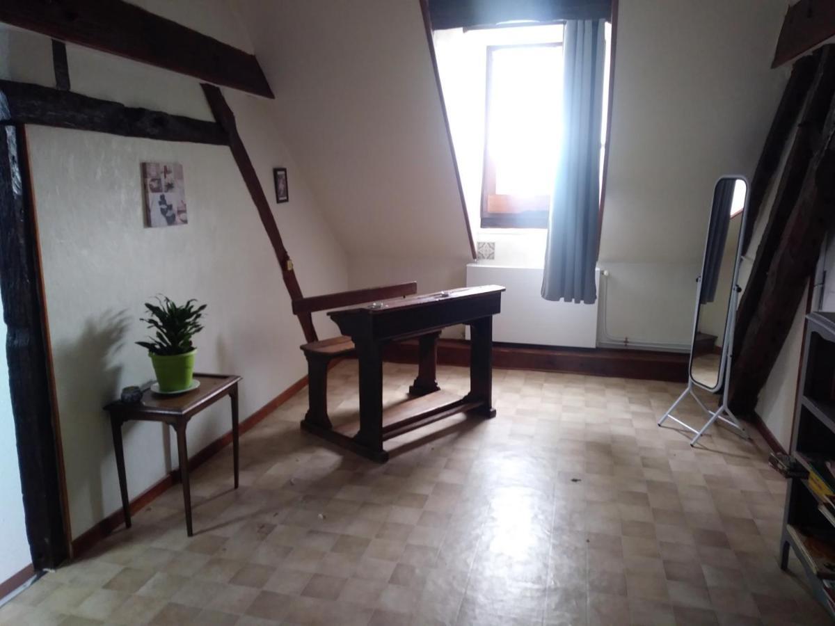 Gite Les Hautes Mougonnieres Neuil Extérieur photo